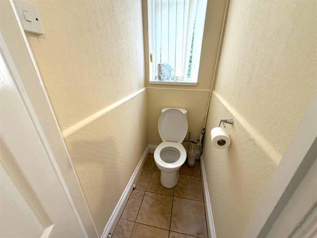 Property photo 3 of 9 Img_8256.Jpg