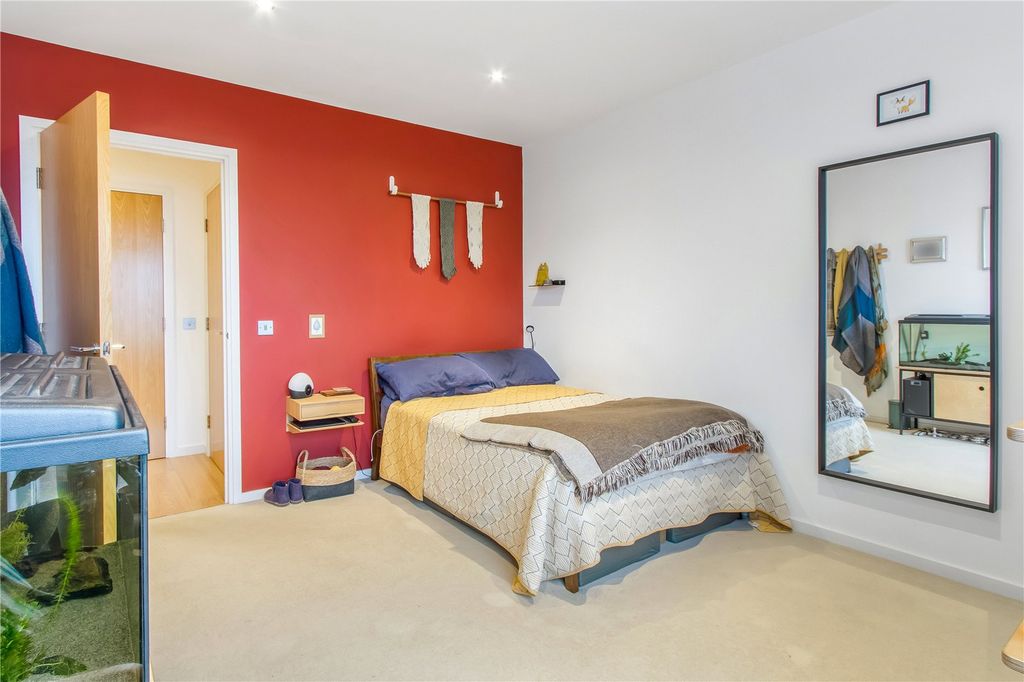 Property photo 2 of 21 Picture No. 05