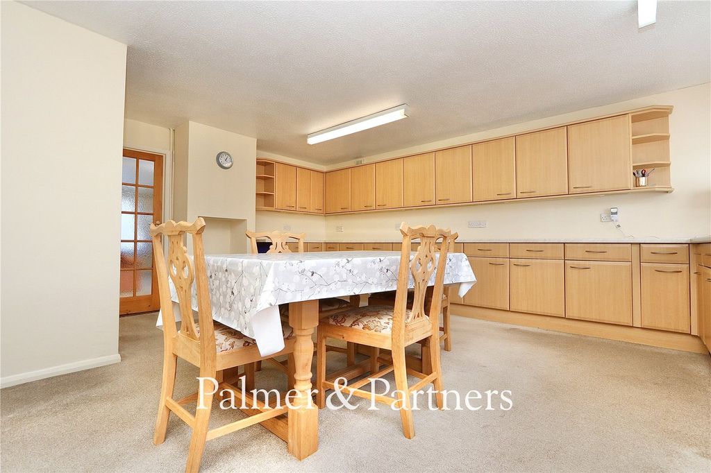 Property photo 3 of 26 Picture No. 07