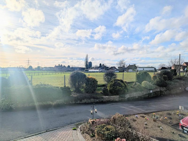 Property photo 2 of 17 Photo 9