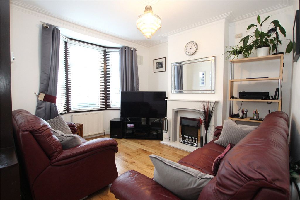 Property photo 2 of 16 Picture No. 08
