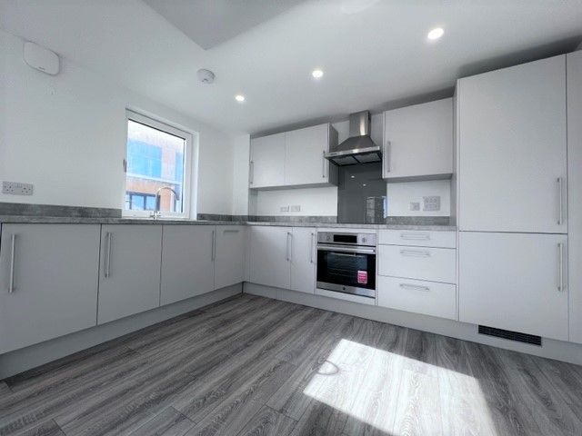 Property photo 2 of 13 Image