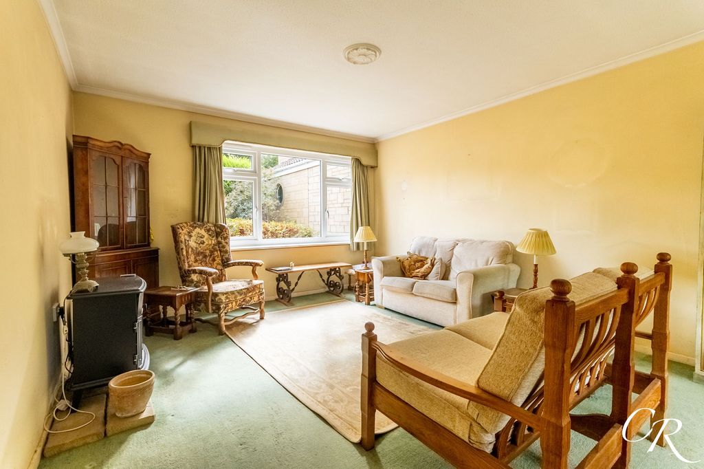 Property photo 3 of 16