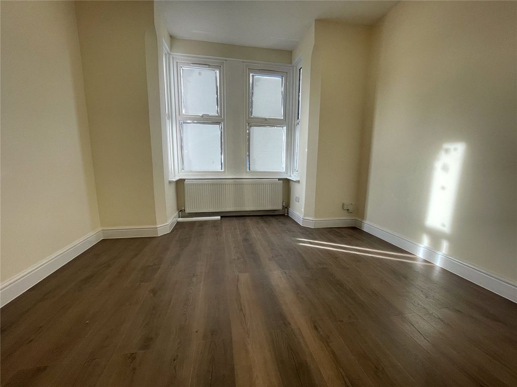 Property photo 2 of 9 Reception Room