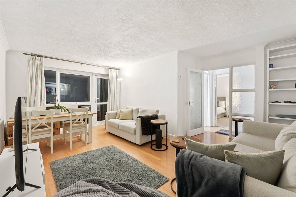 Property photo 1 of 7 Picture No. 15