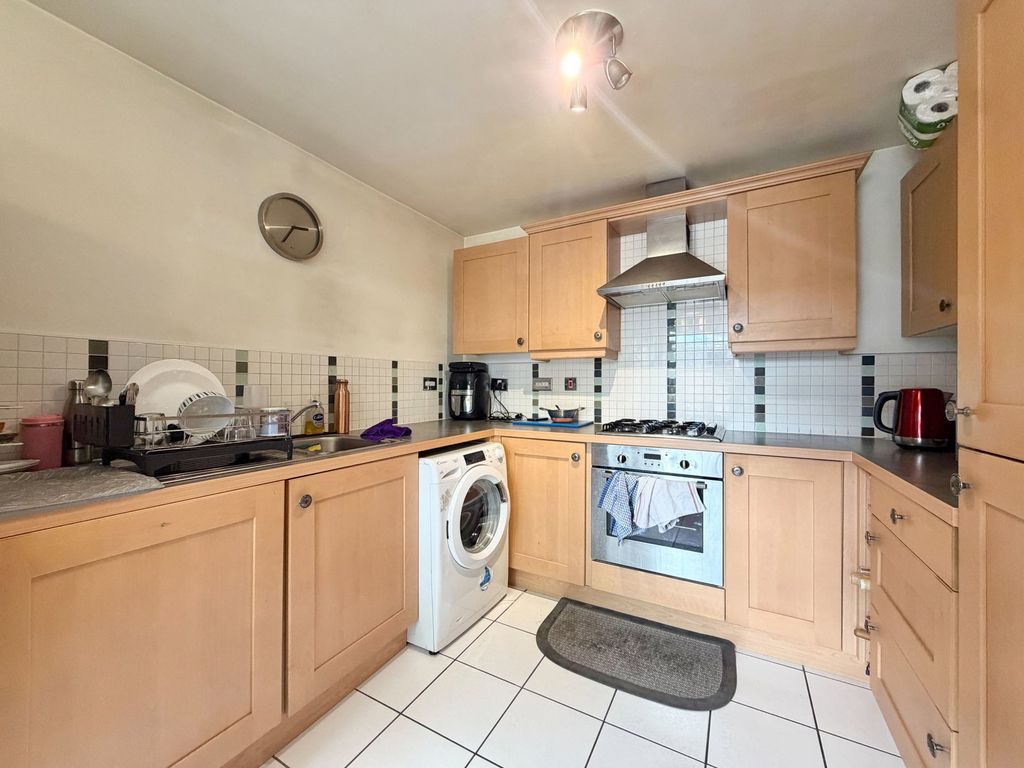 Property photo 3 of 19