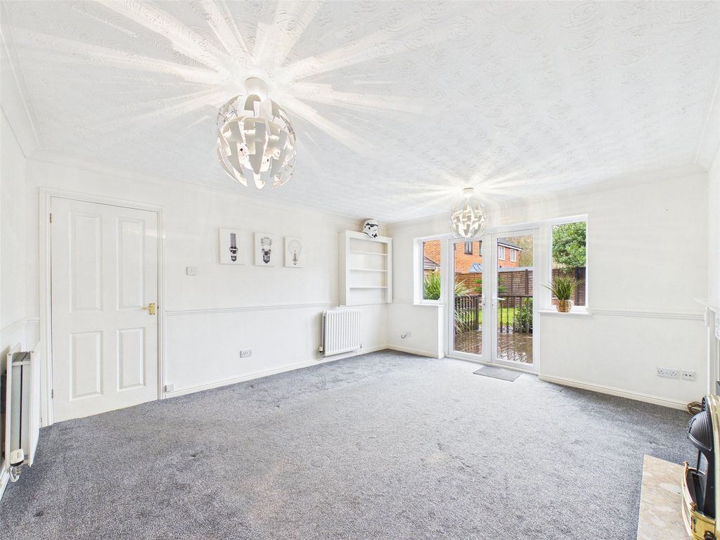 Property photo 3 of 23 Picture No. 03