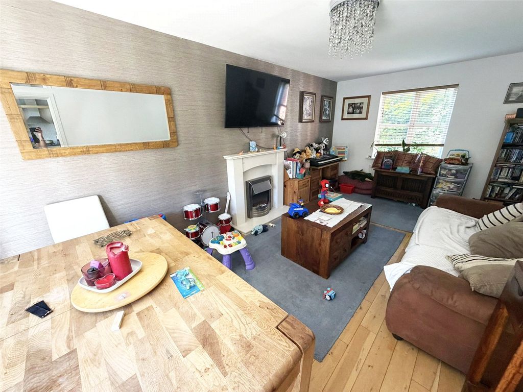 Property photo 3 of 20 Picture No. 51