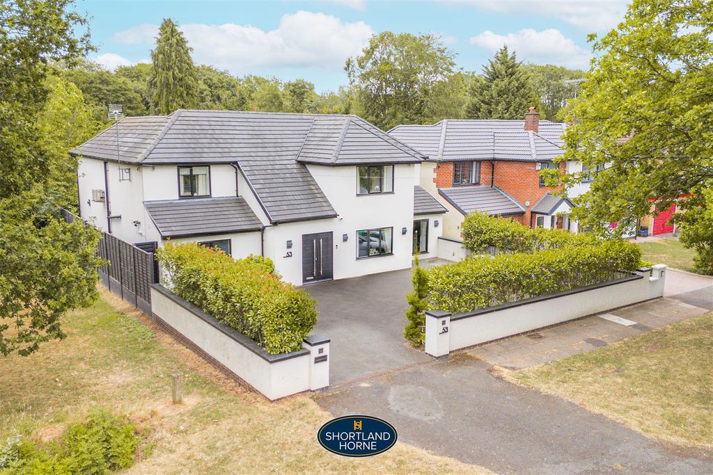 Property photo 1 of 37