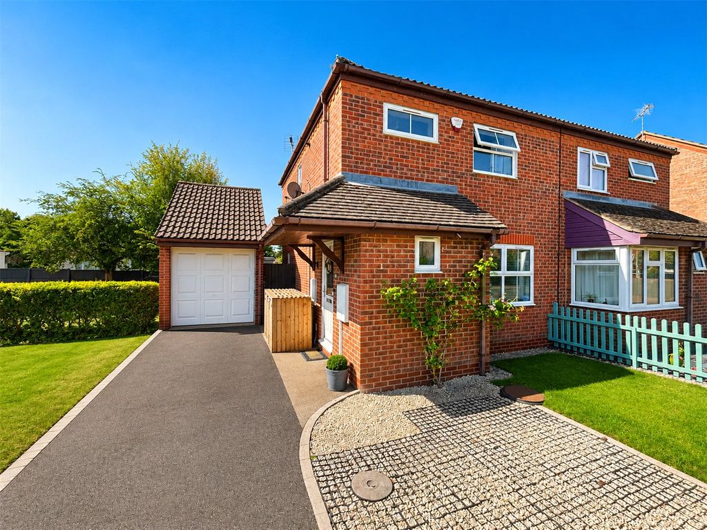 Property photo 1 of 10 Picture No. 05