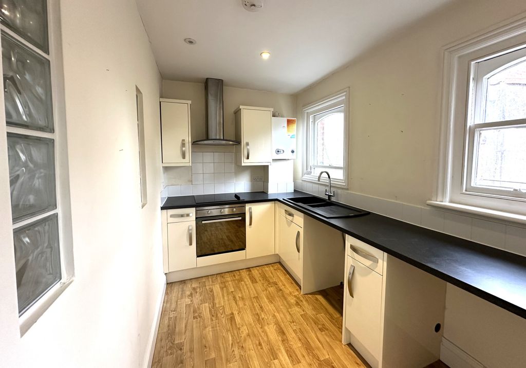 Property photo 2 of 3