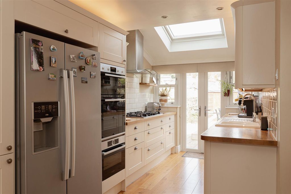 Property photo 3 of 21 2.Jpg