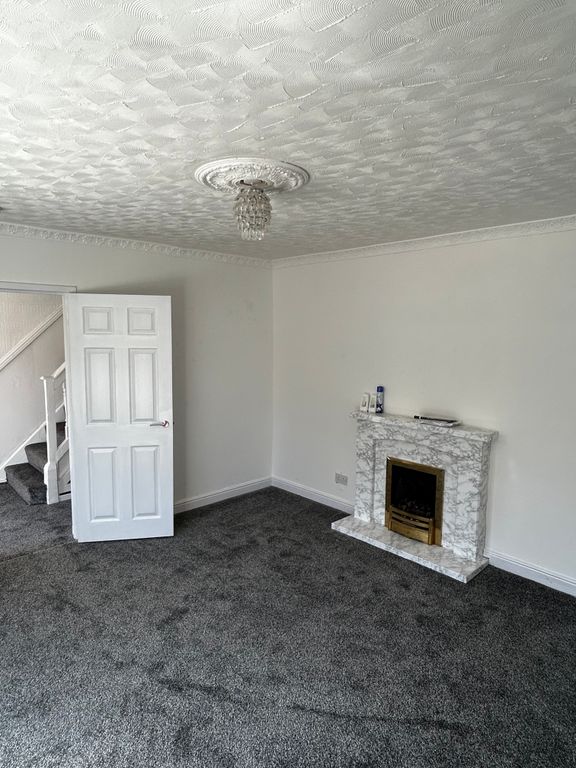 Property photo 2 of 13 Property