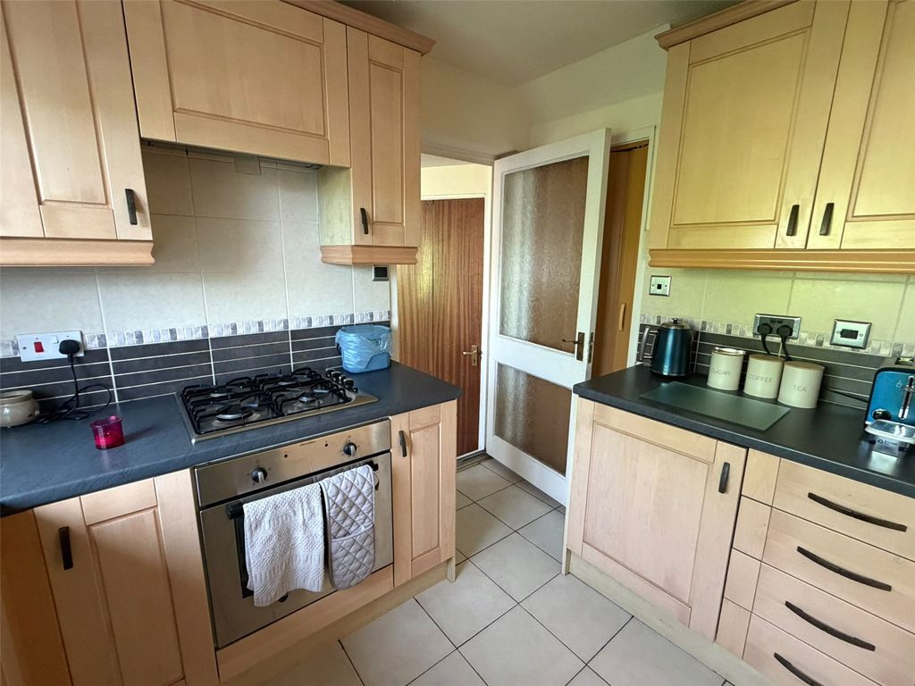 Property photo 3 of 17 Picture No. 34