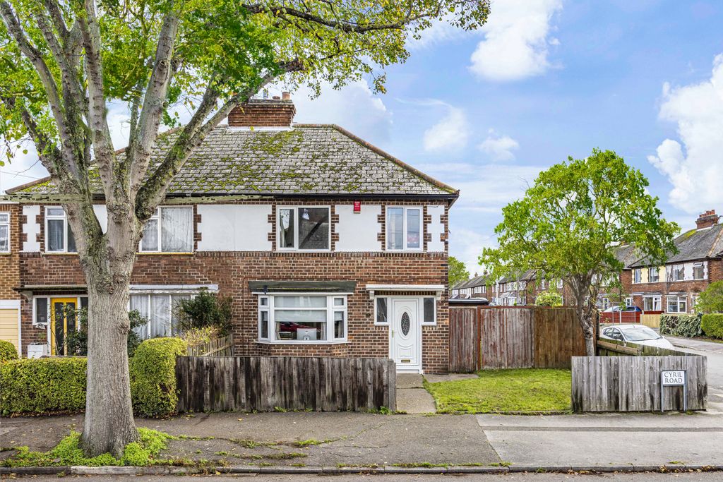 Property photo 1 of 17