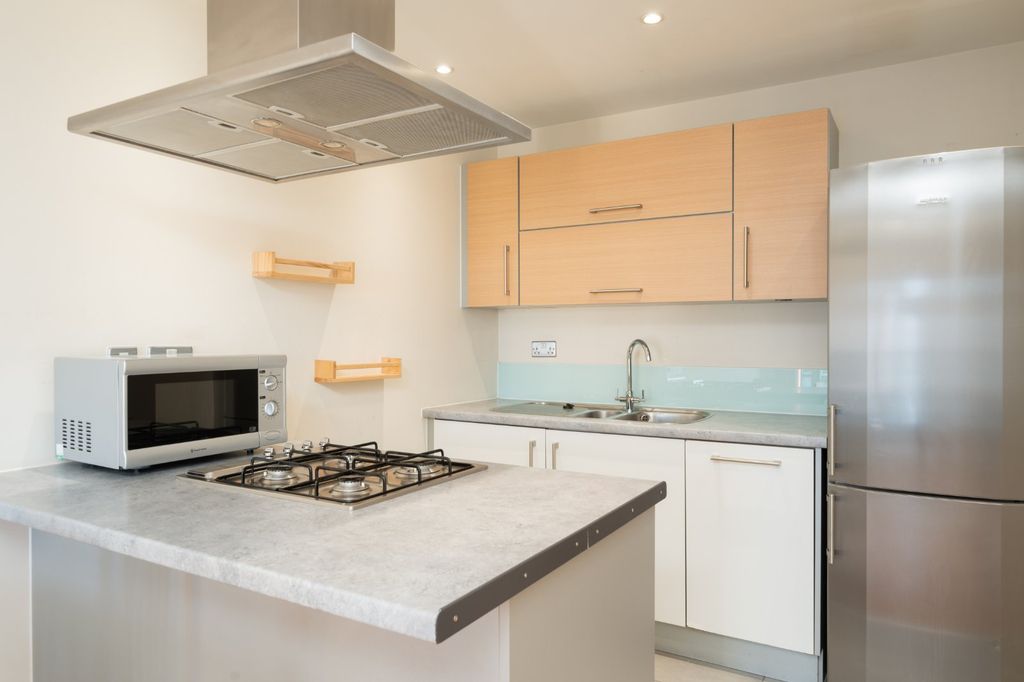 Property photo 3 of 12 Picture No. 05