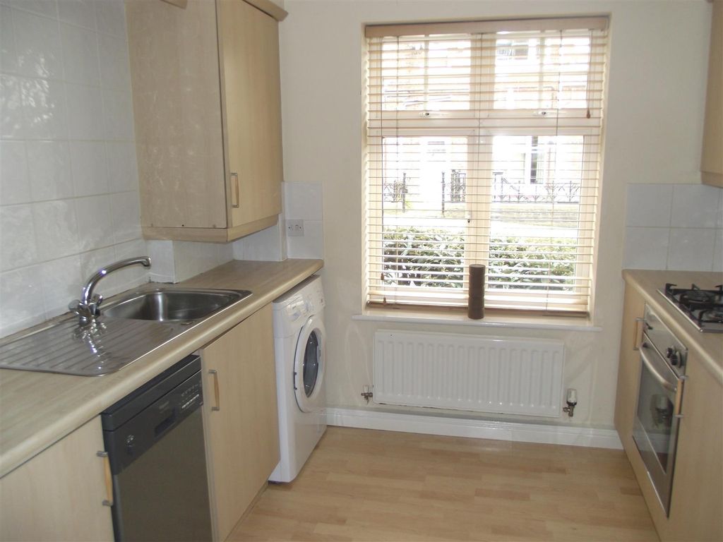 Property photo 3 of 5