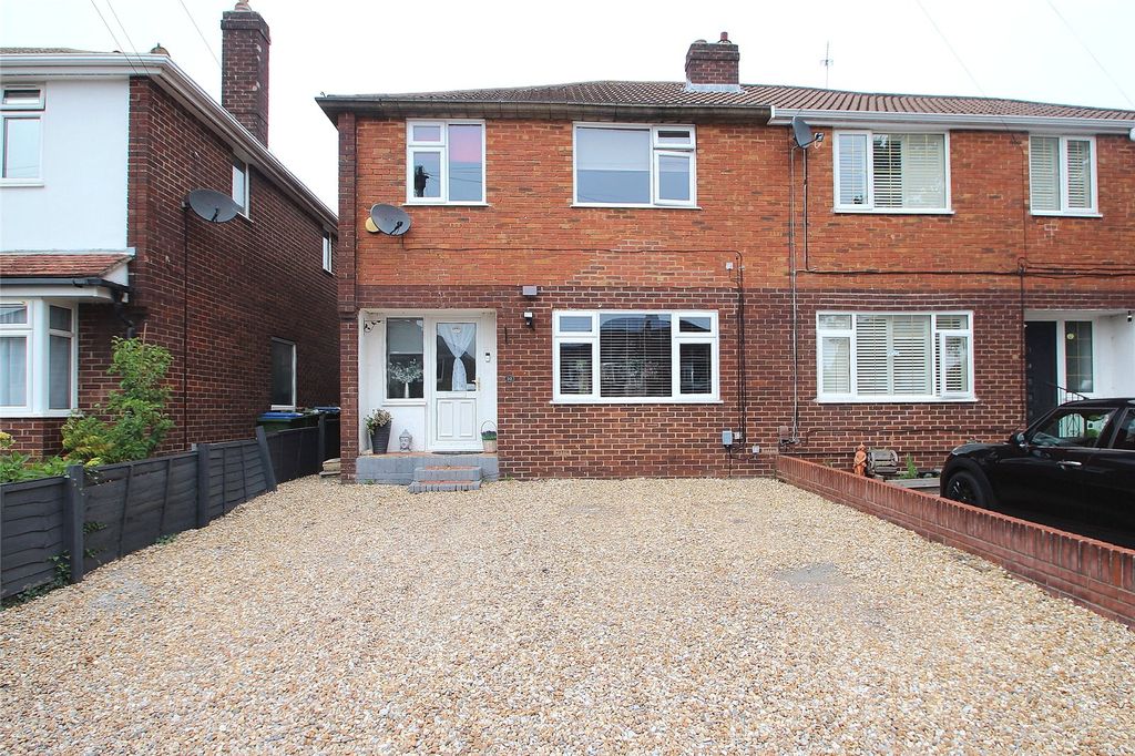 Property photo 1 of 12 Picture No. 14