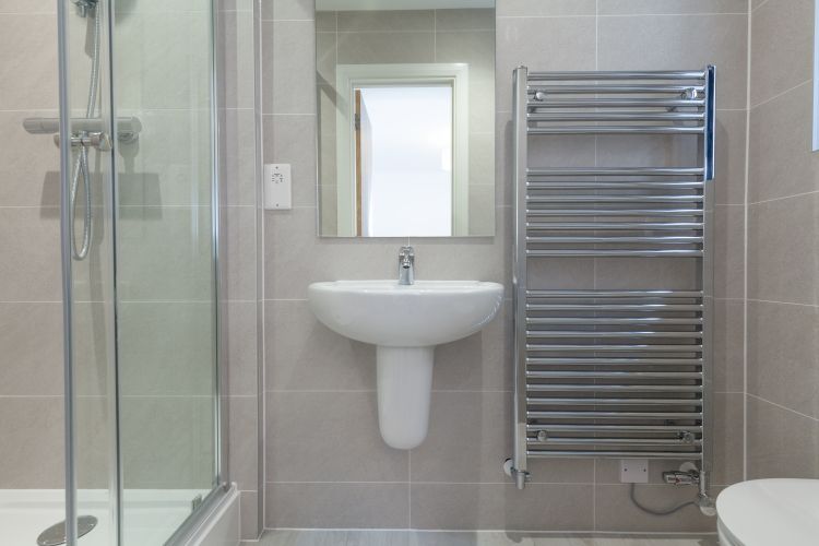 Property photo 2 of 5 En Suite Bedroom A