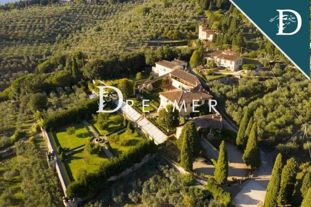 Property photo 1 of 60