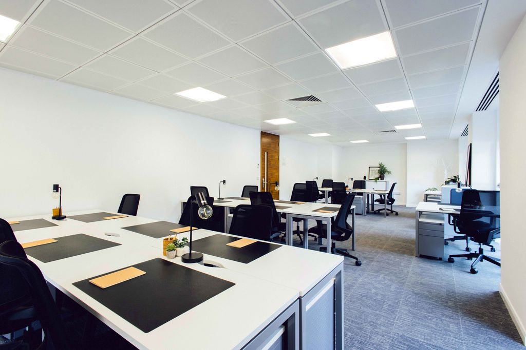 Property photo 3 of 7 Office