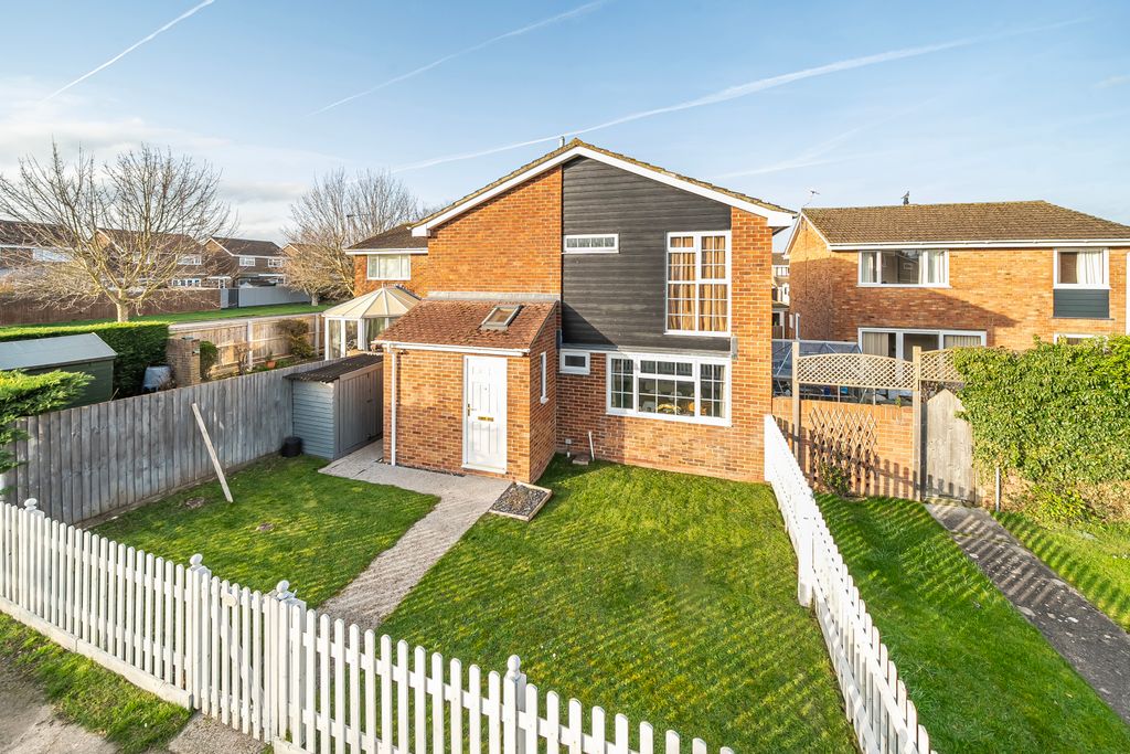 Property photo 1 of 16 Picture No. 25