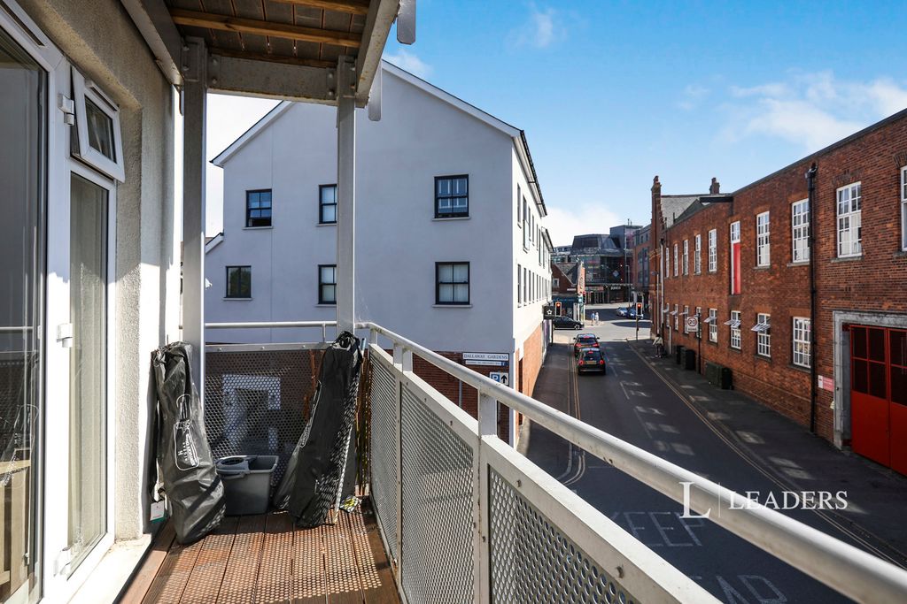 Property photo 1 of 12 Pbox-Img.Jpg