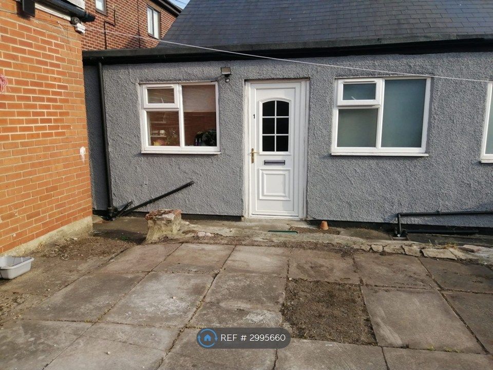 Property photo 2 of 14