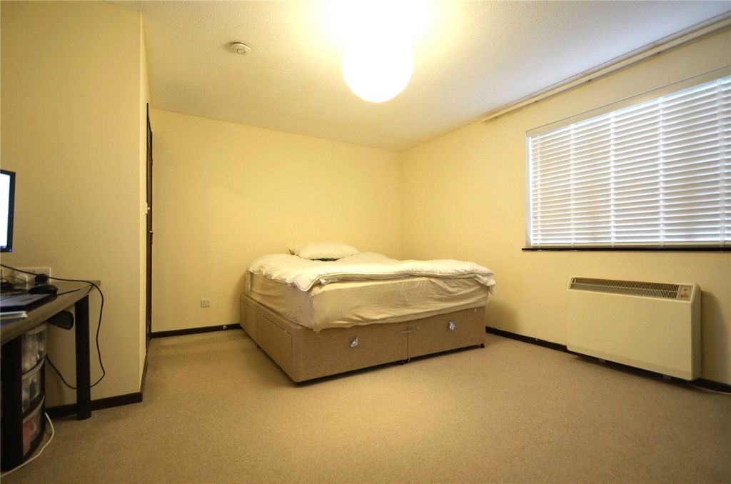 Property photo 2 of 7 Picture No. 06