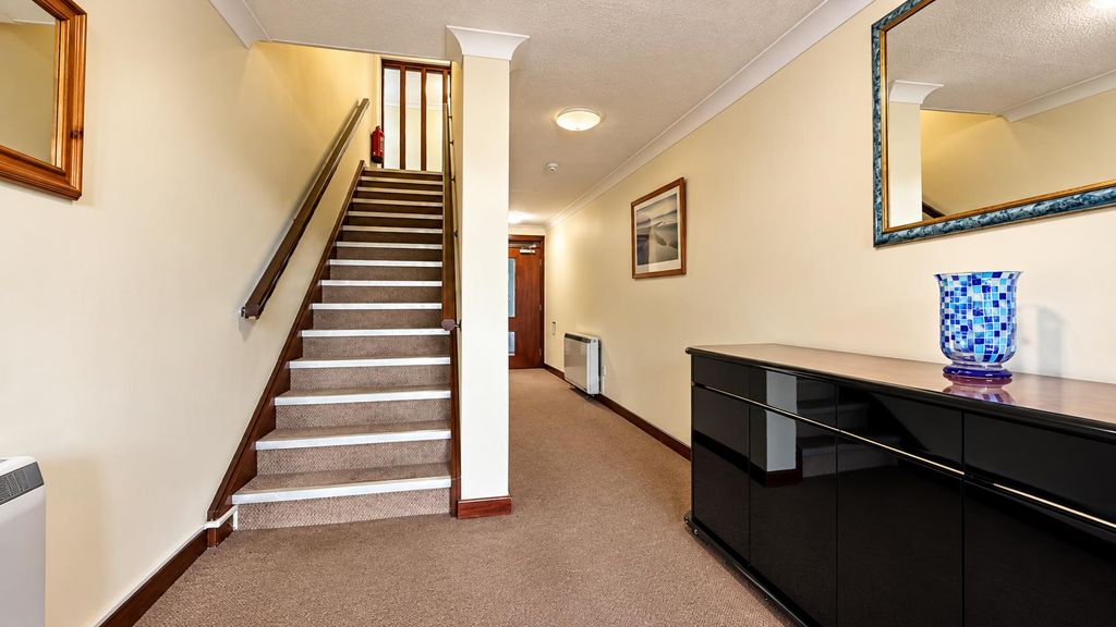 Property photo 3 of 11 Communal Entrance Hallway