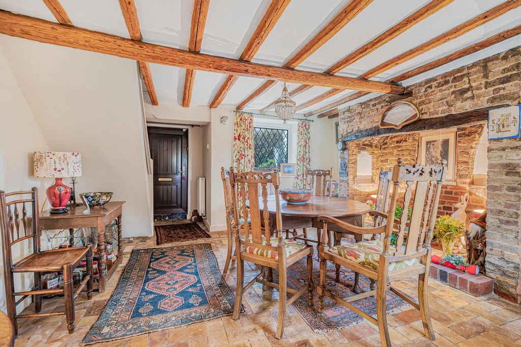 Property photo 2 of 28 5_69437-1.Jpg