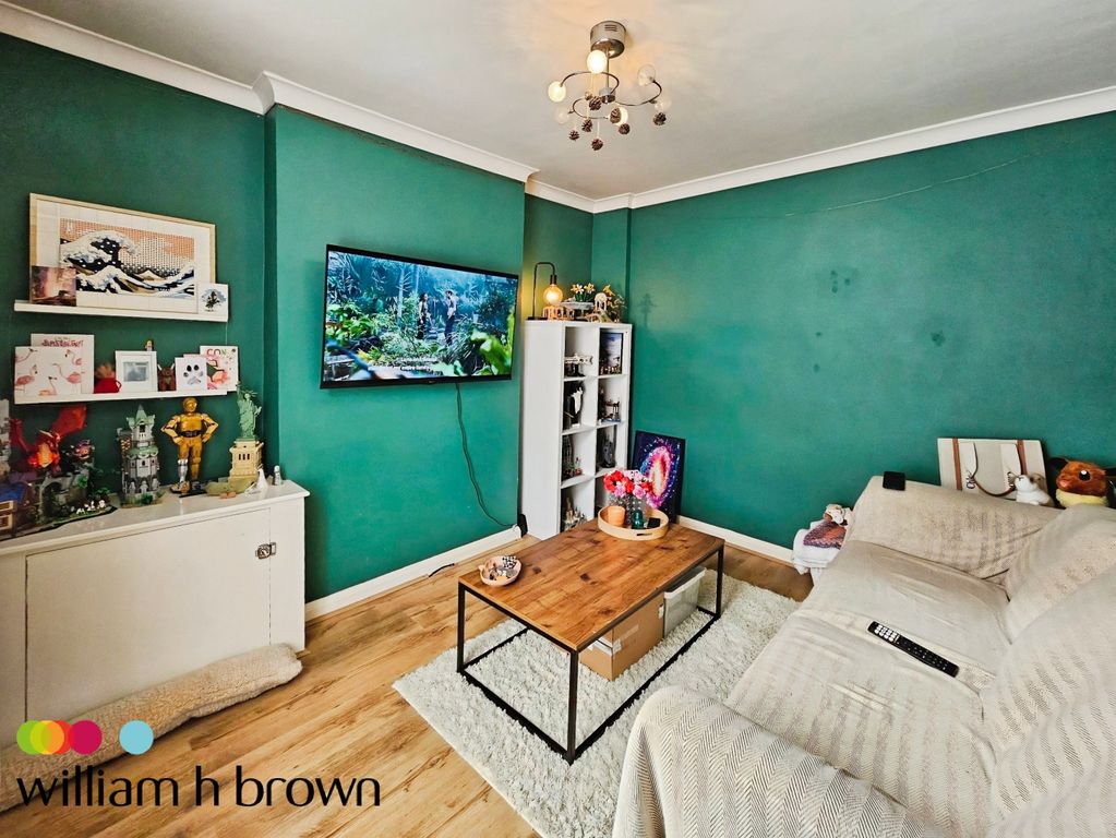 Property photo 3 of 11 Image