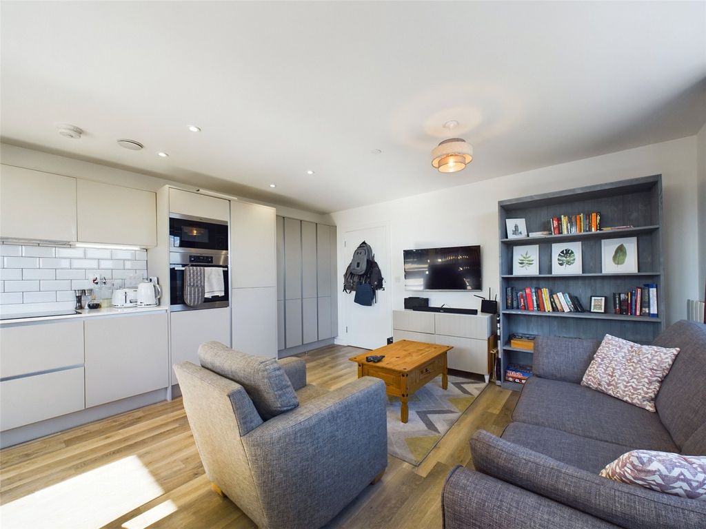 Property photo 1 of 24 Picture No. 29