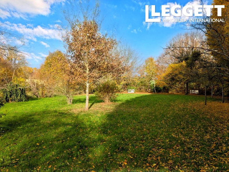 Property photo 2 of 9