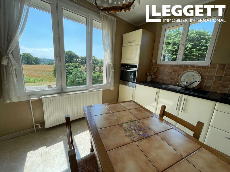 Property photo 2 of 10