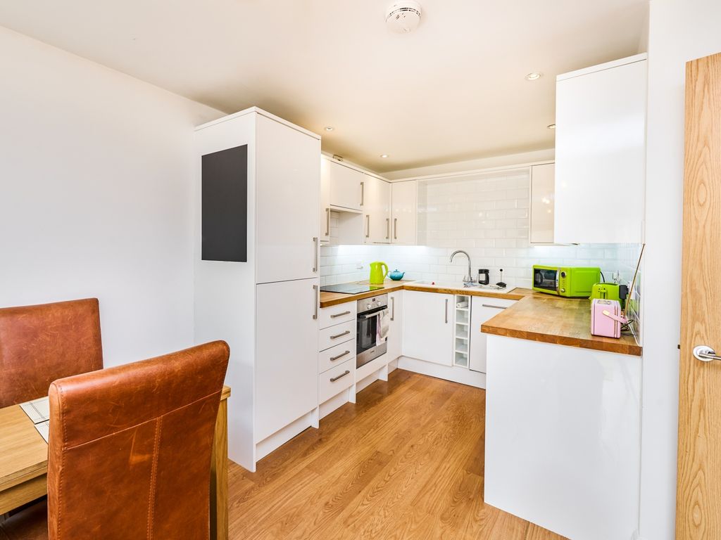 Property photo 3 of 10 Image 2