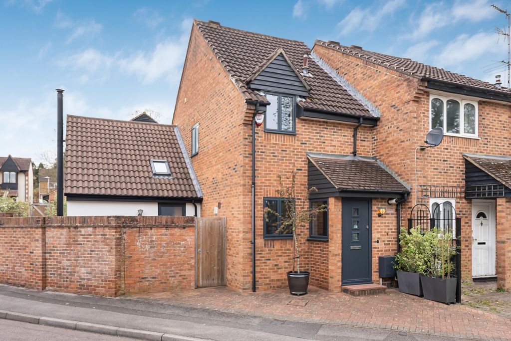 Property photo 1 of 36 Front