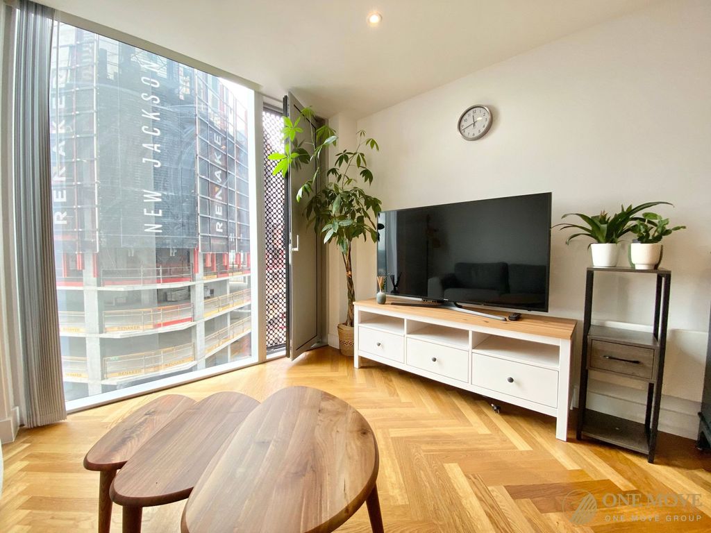 Property photo 2 of 26