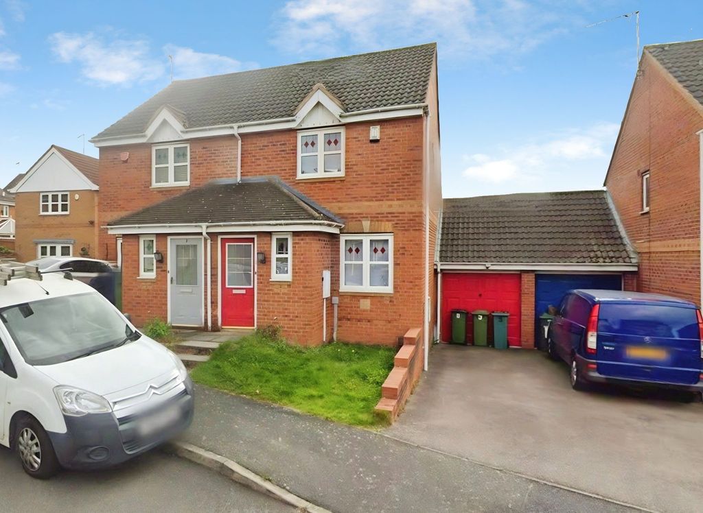 Property photo 1 of 11