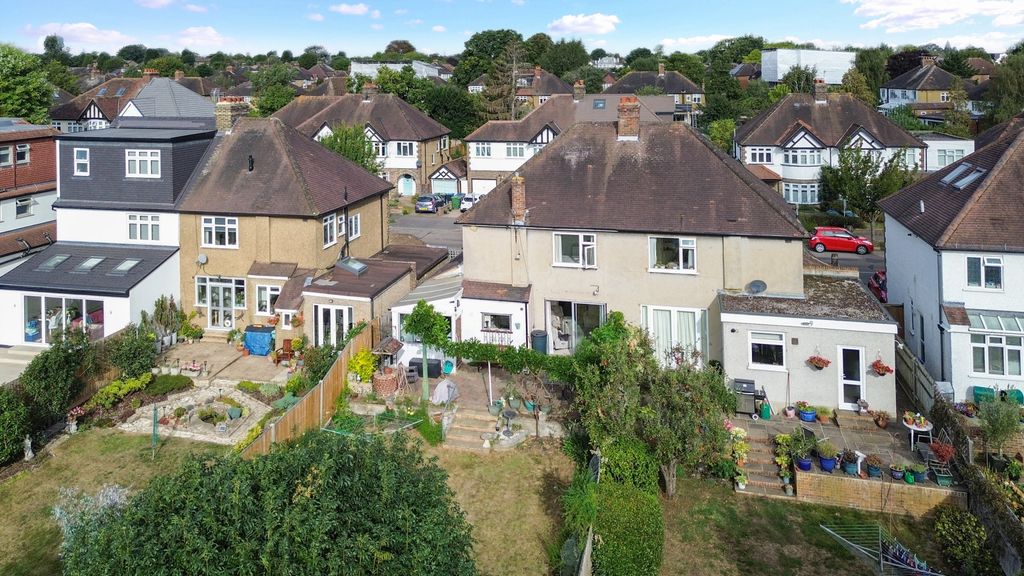 Property photo 2 of 31 Picture No. 29