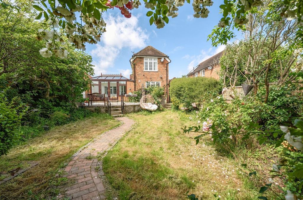 Property photo 2 of 16 1480160-4-6A328A8Bab2Ec.Jpg
