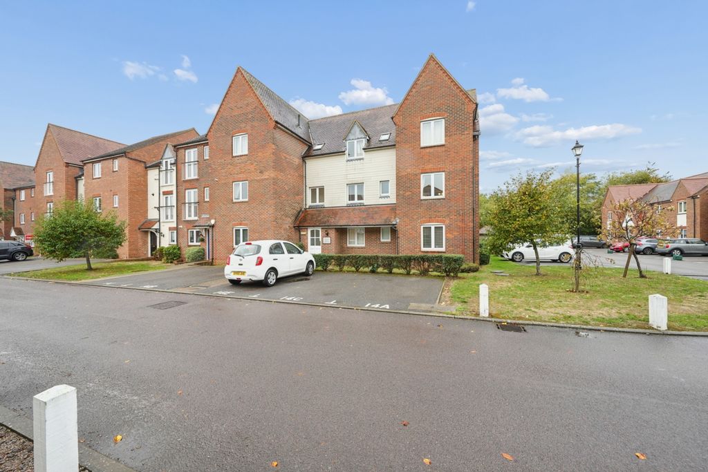 Property photo 1 of 16
