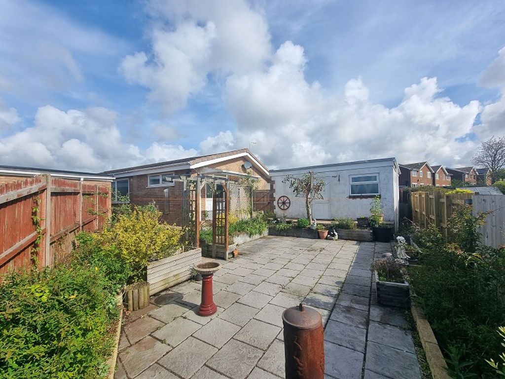 Property photo 3 of 20