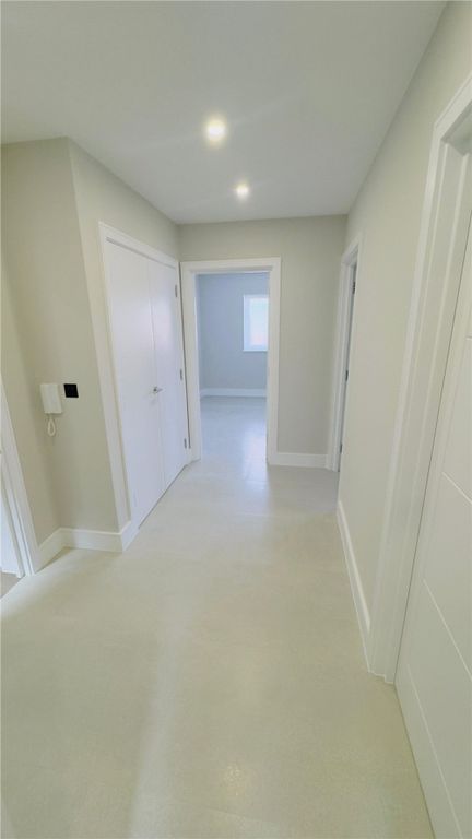 Property photo 2 of 26 Picture No. 02