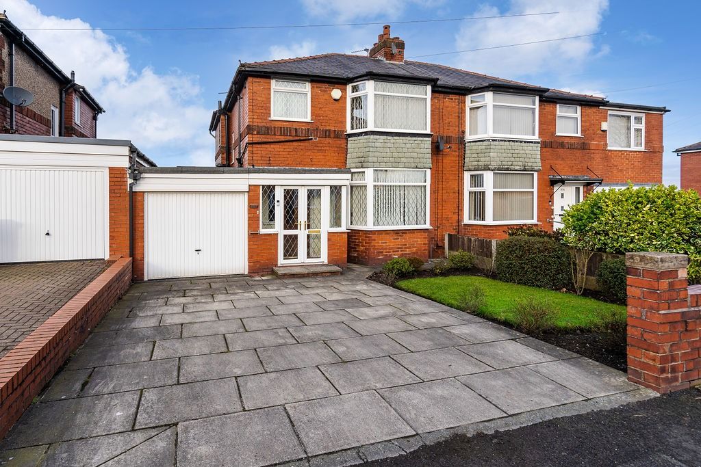 Property photo 1 of 21 3895950