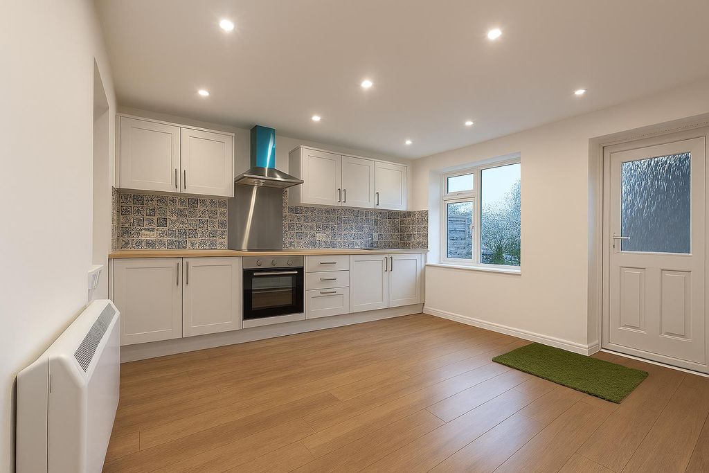 Property photo 2 of 14 Image