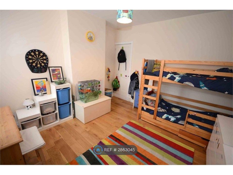 Property photo 3 of 14