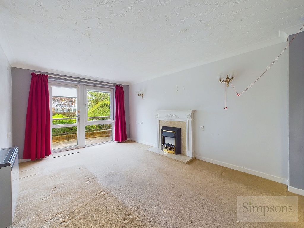 Property photo 3 of 12