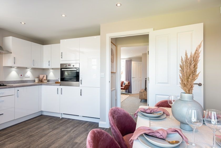 Property photo 2 of 8 Kennett Kitchen