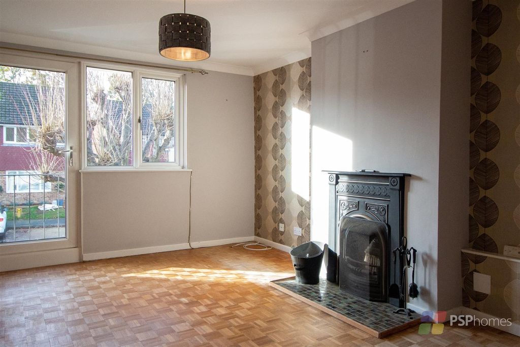 Property photo 2 of 12 Brookway 50  Lounge-2.Jpg